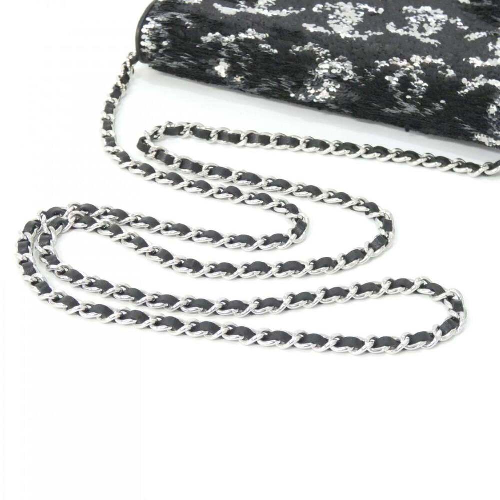 CHANEL Authentic Black Wallet - Picture 5 of 9